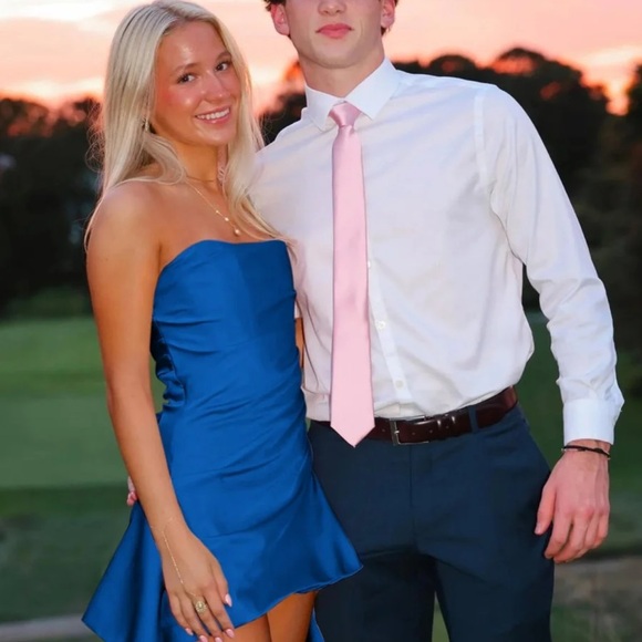 New With Tags Yavanna Kissprom Dress Size 2 Royal Blue Strapless - Picture 2 of 3